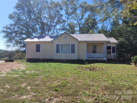 Photo of 949 Cove Road, Rutherfordton, NC 28139 (MLS # 4307294)
