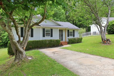1221 Capps Hollow Drive Charlotte NC 28216