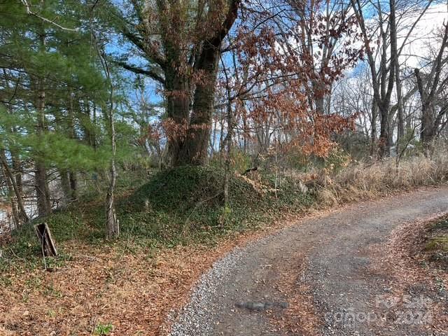99999 Stoner View Road 14