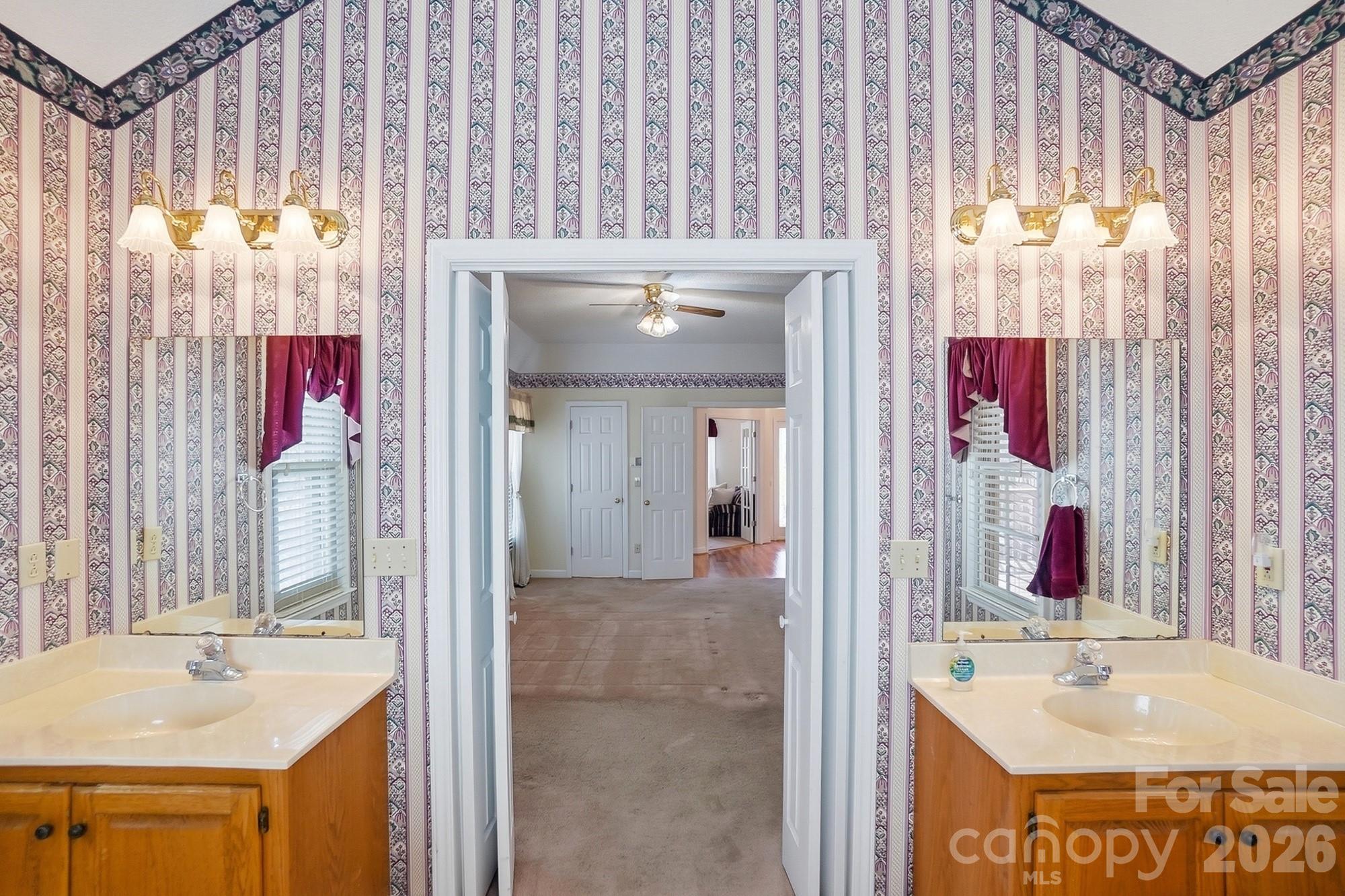 Hickory Ridge - Residential