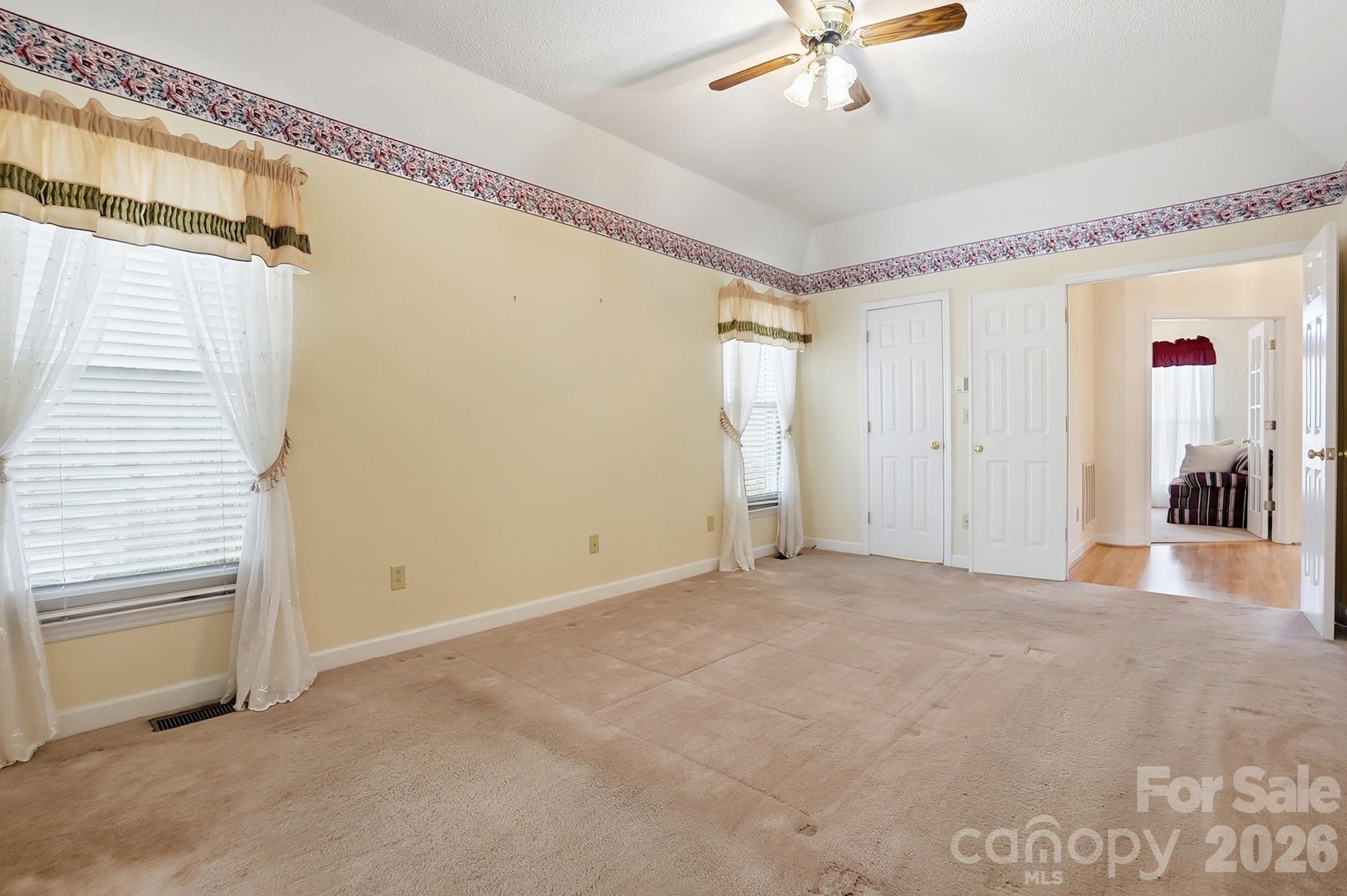 Hickory Ridge - Residential