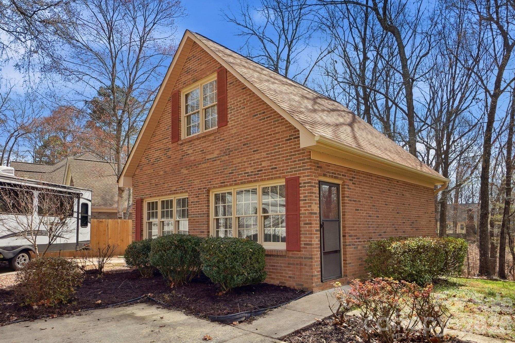 Hickory Ridge - Residential