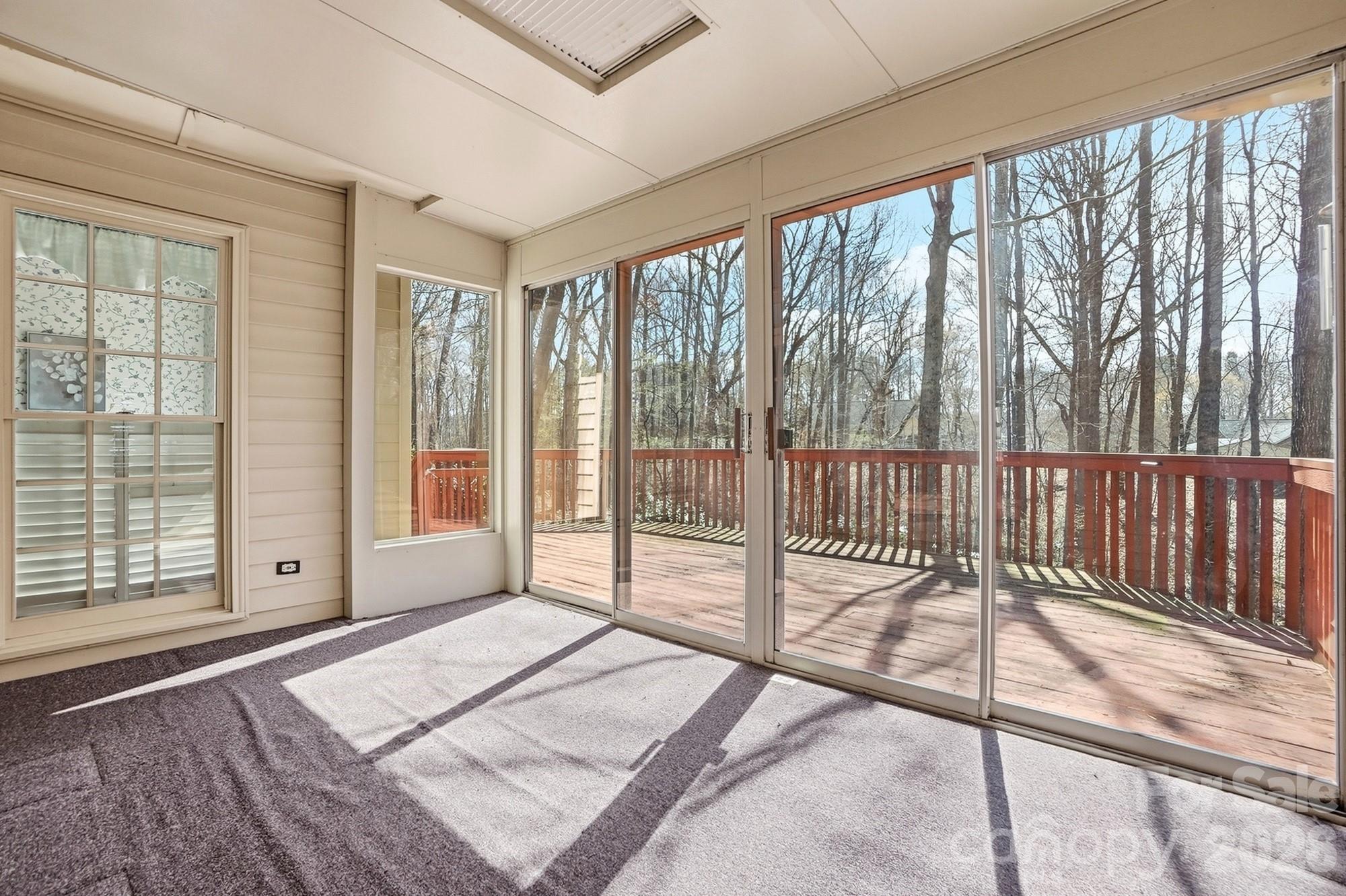 Hickory Ridge - Residential