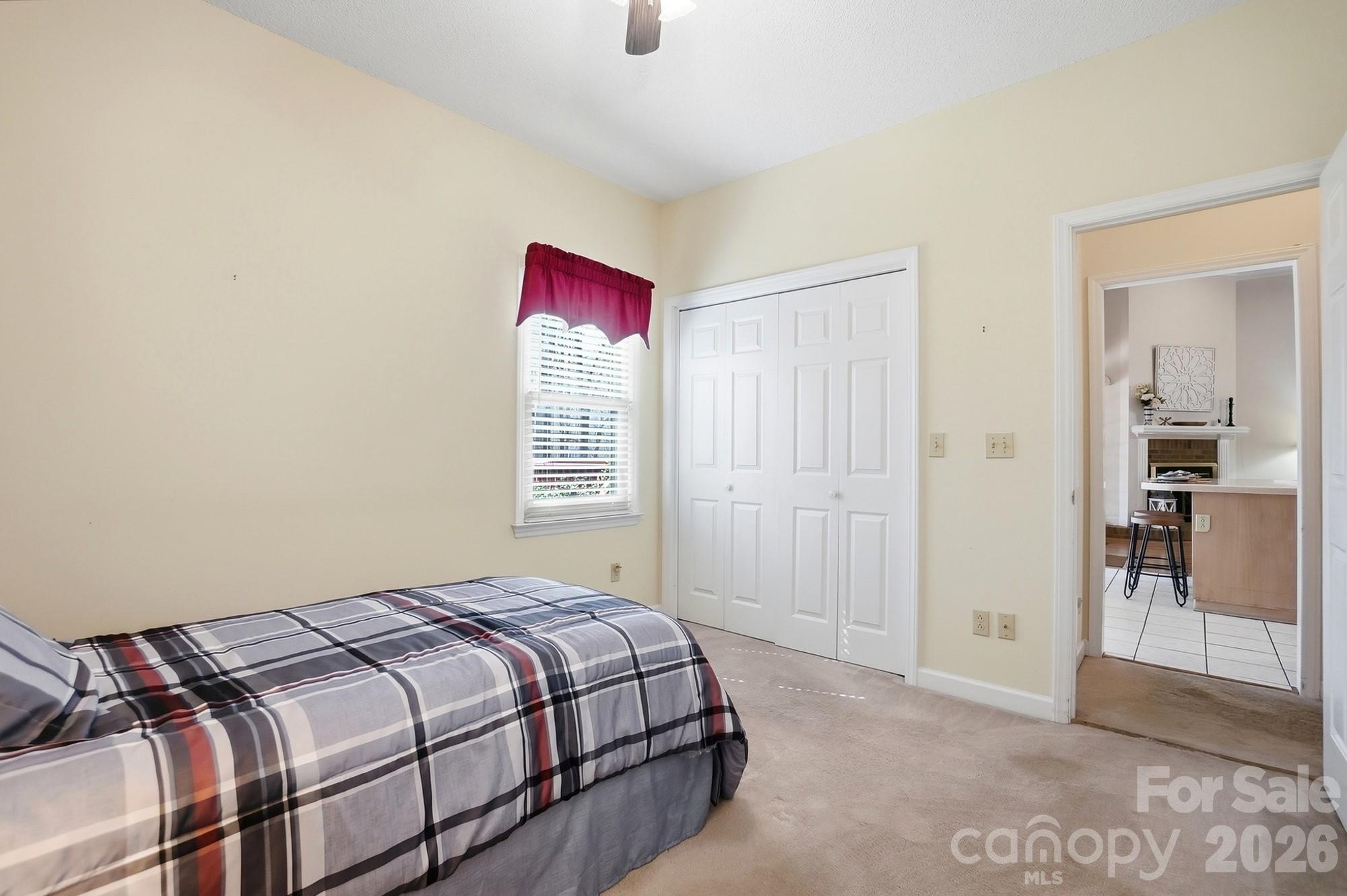 Hickory Ridge - Residential