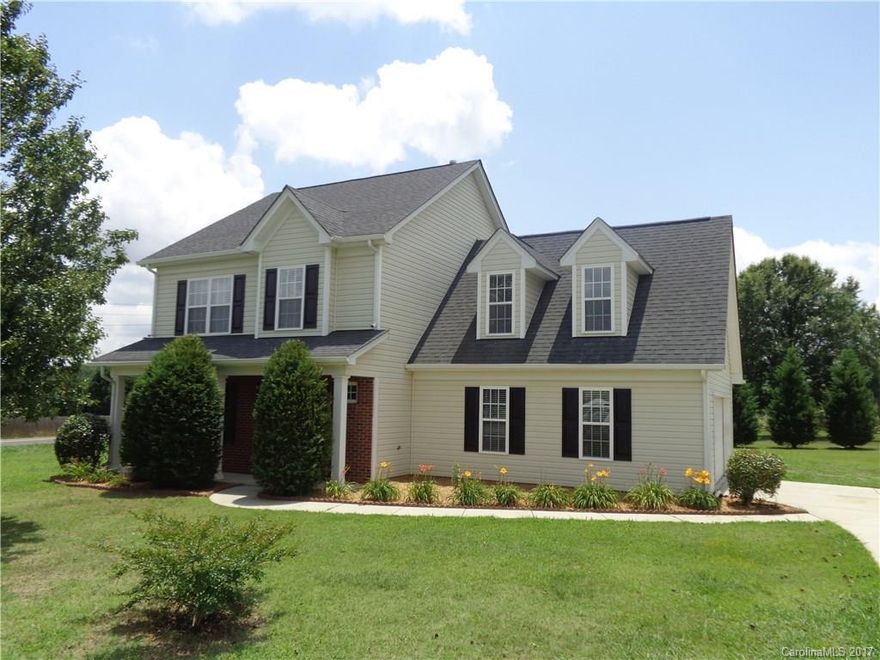 This spacious two story home has 4 bedrooms, 2.5 bathroom. It features trey ceilings. The kitchen has a pantry and all appliances. The master suite has a walk in closet and the master bath has an oversized tub with separate shower. Enjoy entertaining indoors near the cozy fireplace. This home is move in ready!