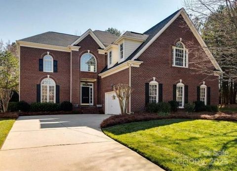 3439 Twelve Oaks Place Charlotte NC 28270