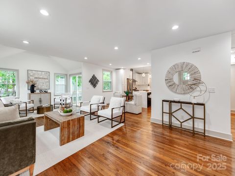 2114 Thurmond Place Charlotte NC 28205