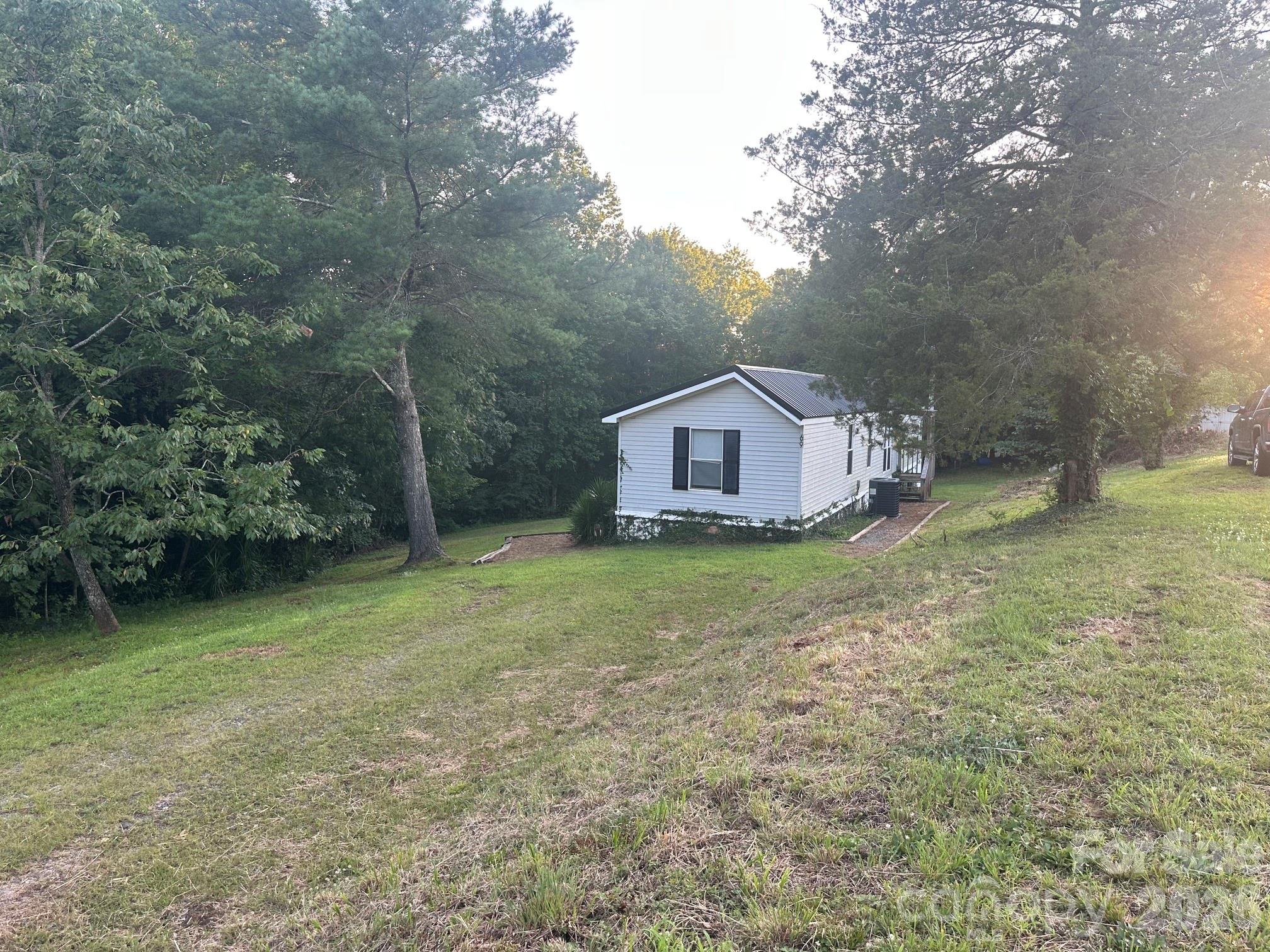 69 Woodmont Drive