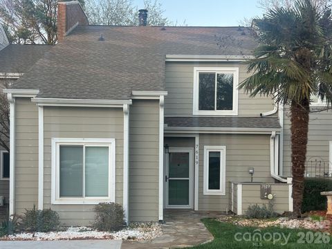 Photo of 7619 Mariner Cove Drive, Cornelius, NC 28031 (MLS # 4357290)