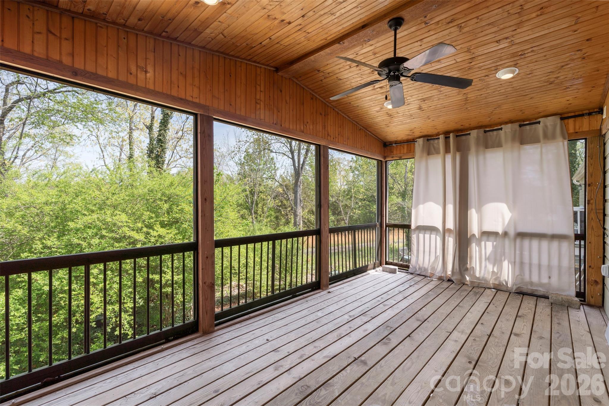 Mariner Villas - Residential