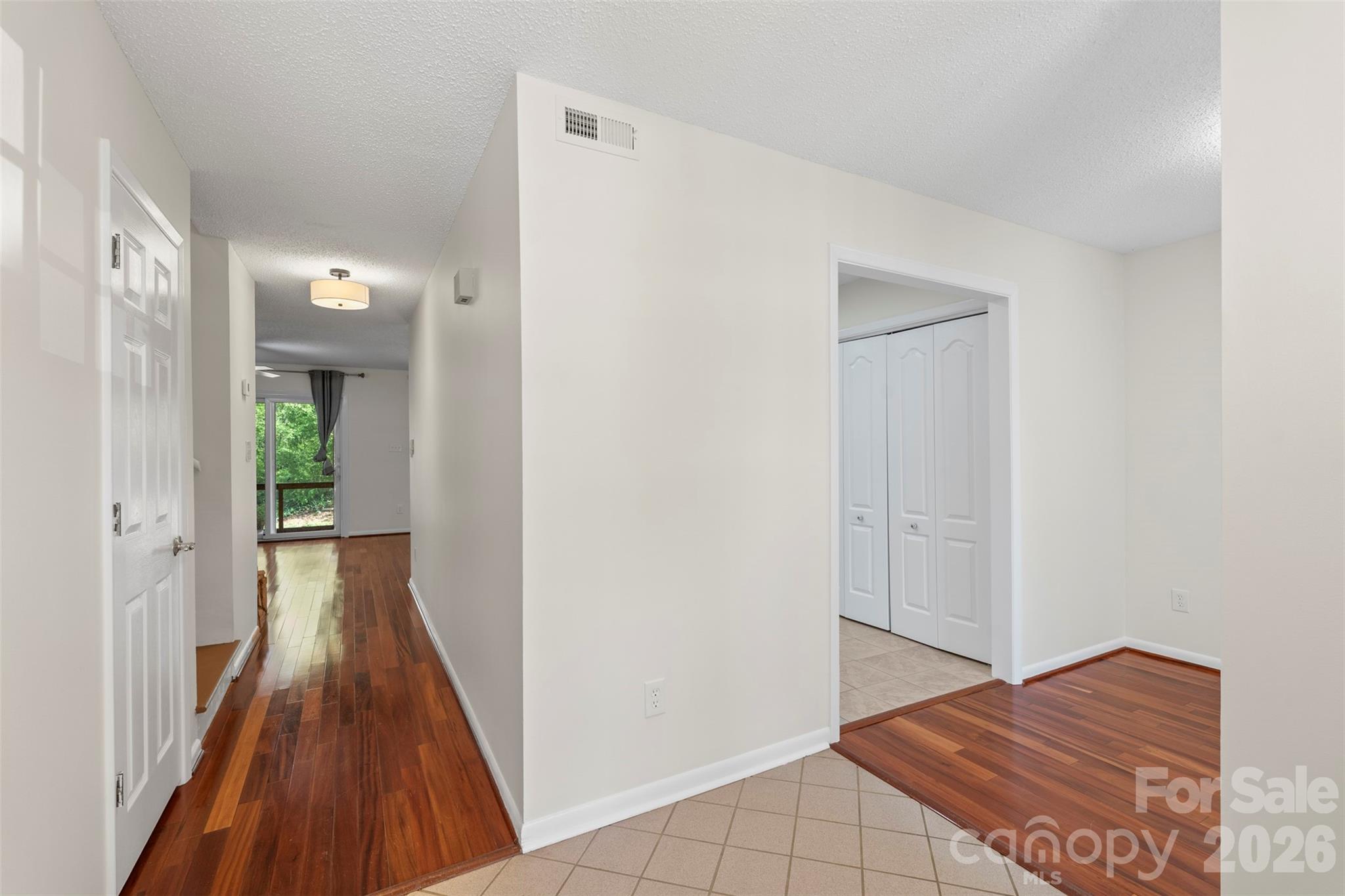 Mariner Villas - Residential