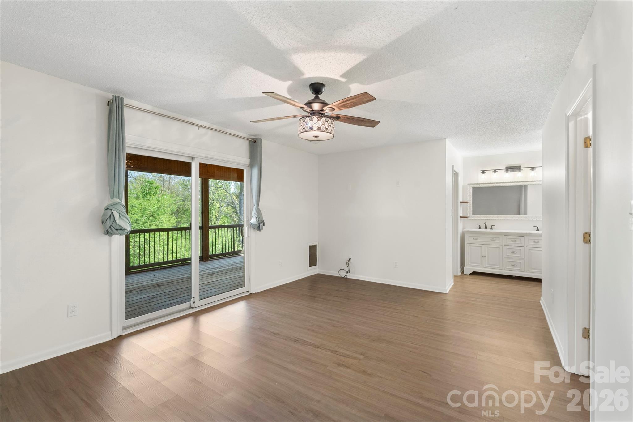 Mariner Villas - Residential