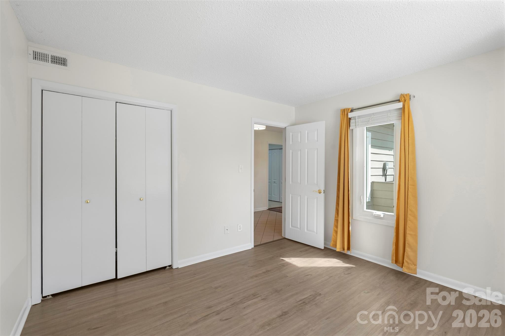 Mariner Villas - Residential