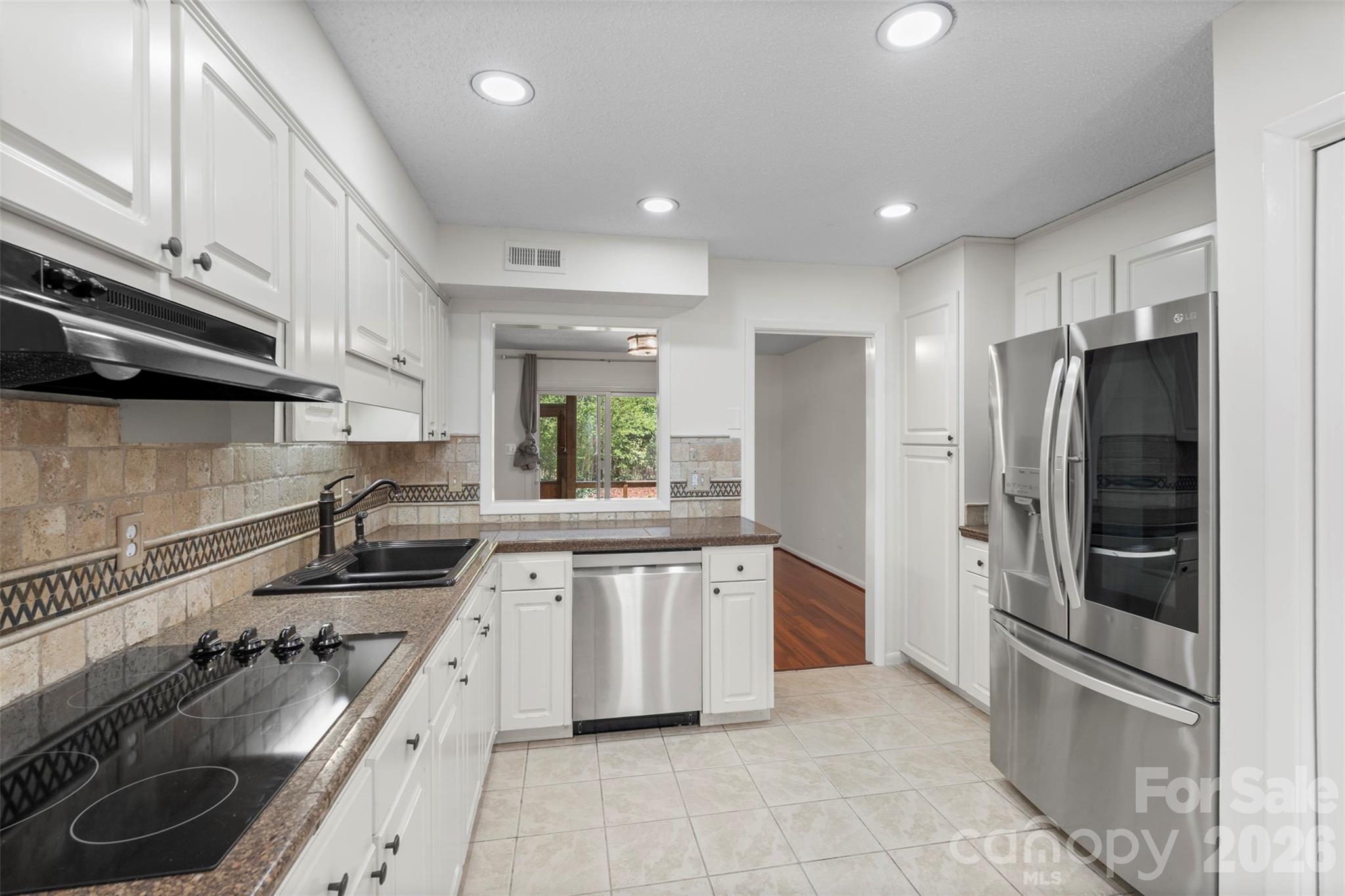 Mariner Villas - Residential