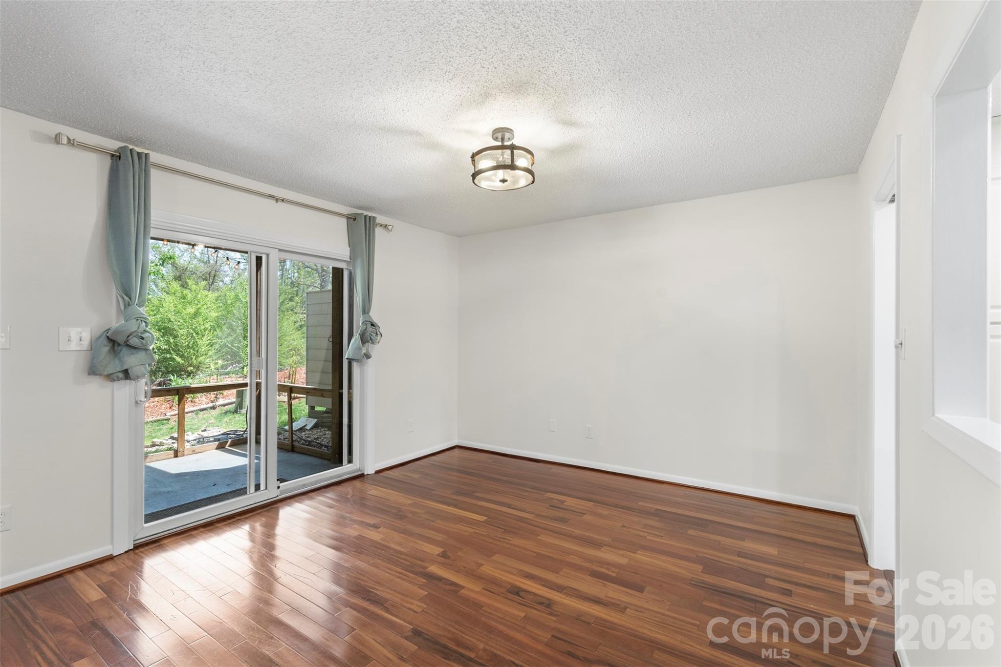 Mariner Villas - Residential