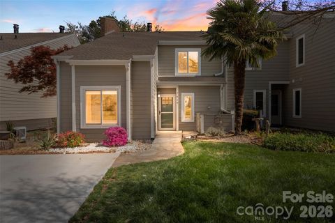 Photo of 7619 Mariner Cove Drive, Cornelius, NC 28031 (MLS # 4357290)