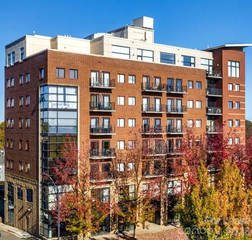 715 N Church Street 712