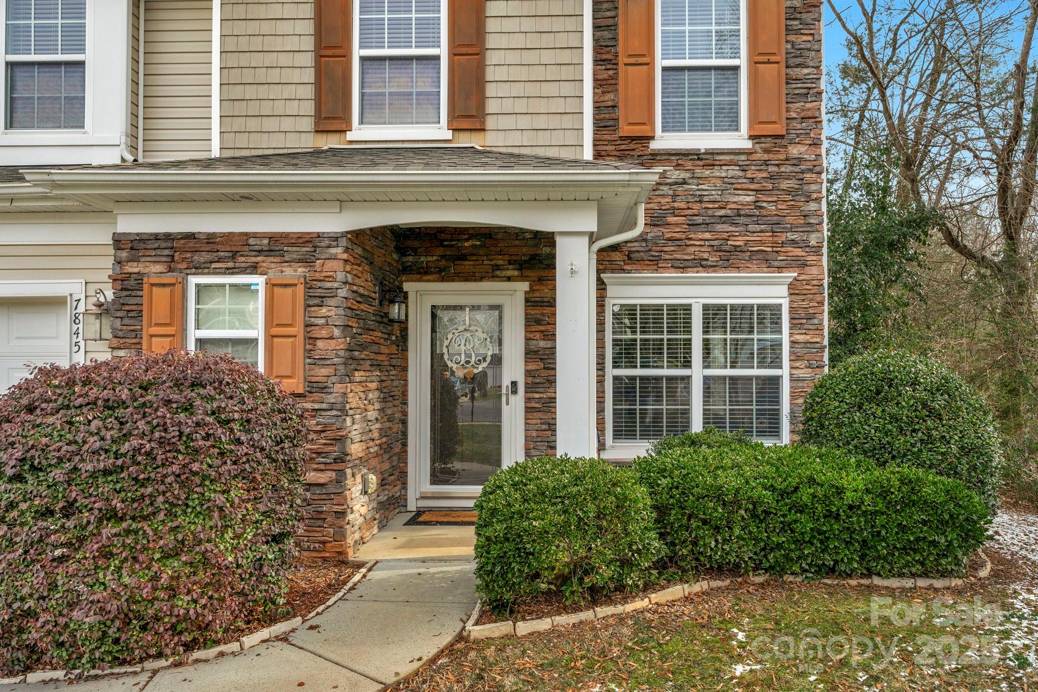 Versage - Residential