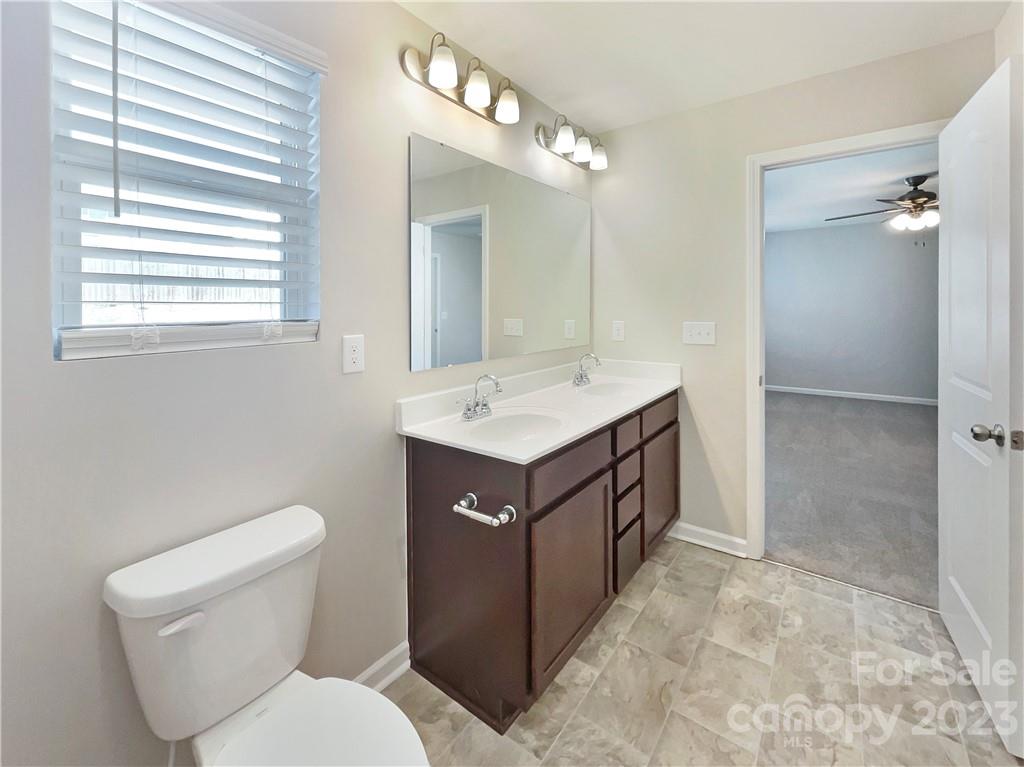 Austen Lakes - Residential