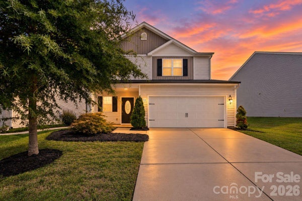 8226 PAW VALLEY LN, CHARLOTTE, NC 28214 - Image ff59f2c7e86541aa6aebe9610c0ad596/2752063571