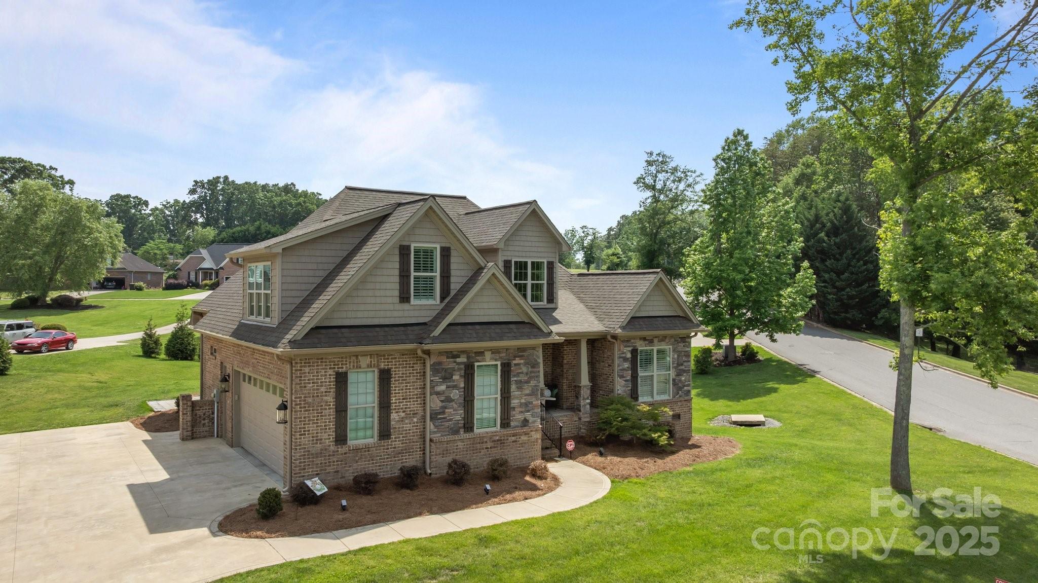 Hall Crossing - Residential