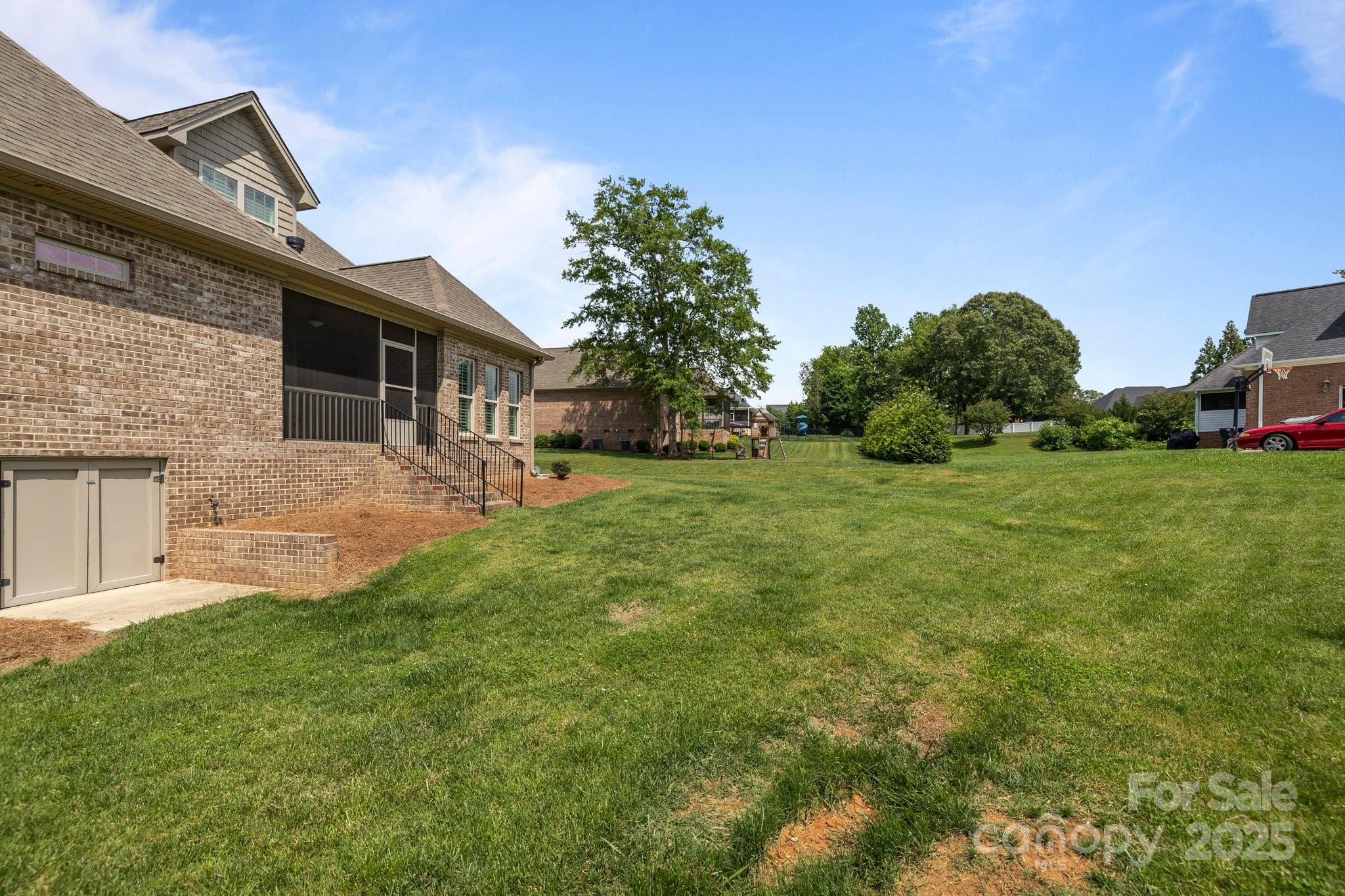 Hall Crossing - Residential