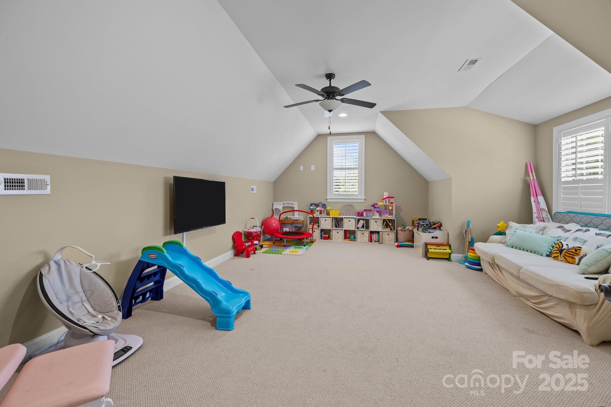 Hall Crossing - Residential