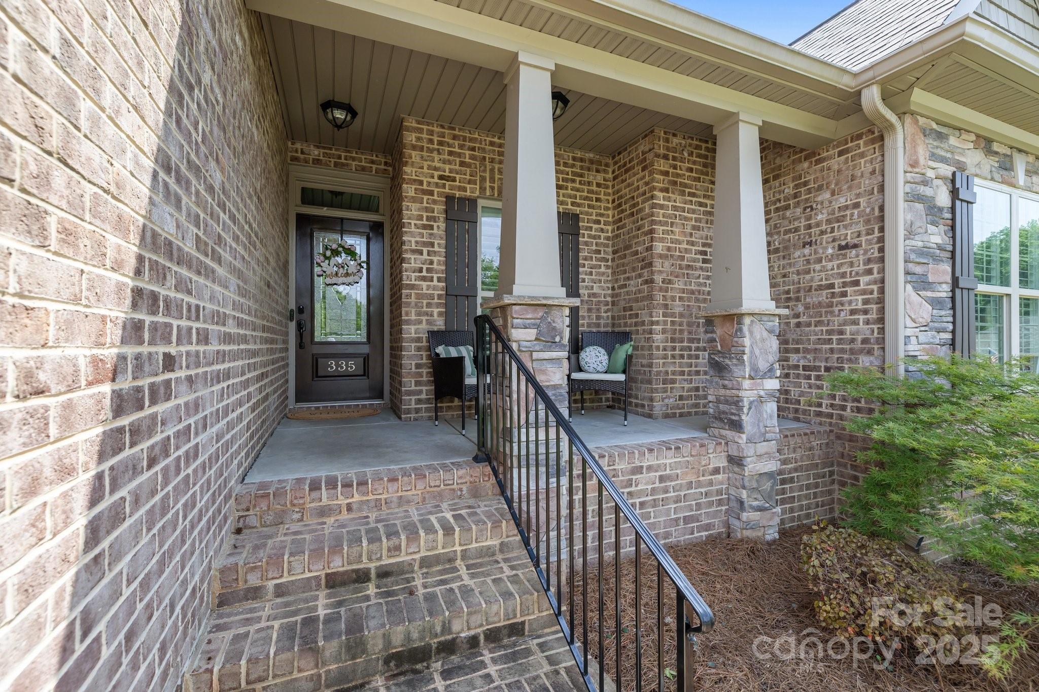 Hall Crossing - Residential