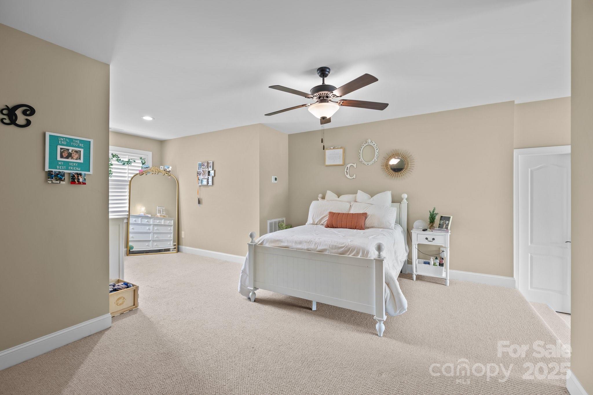 Hall Crossing - Residential
