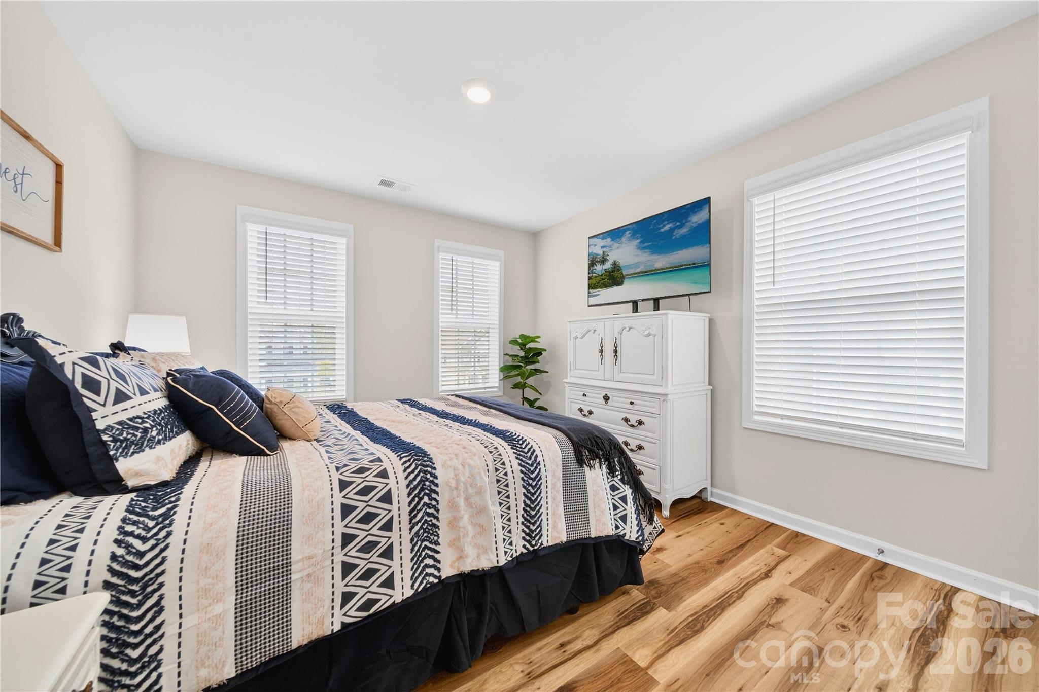 Falls Cove at Lake Norman - Residential