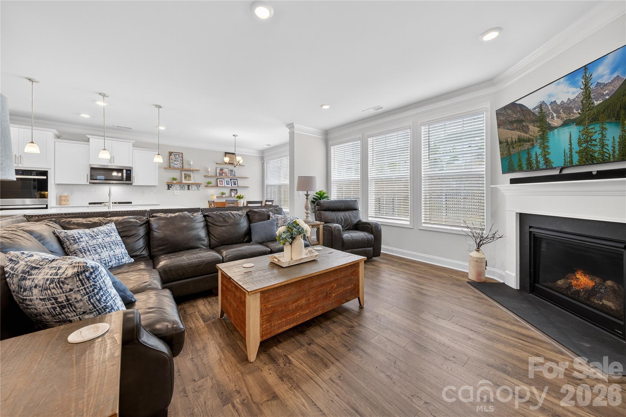 Falls Cove at Lake Norman - Residential