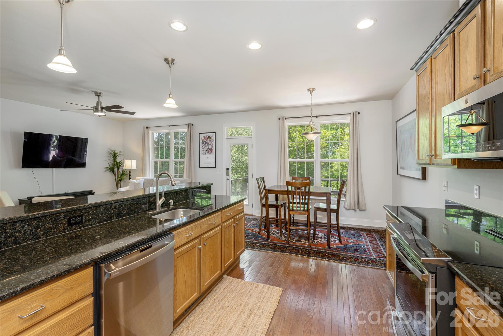 Biltmore Lake - Residential