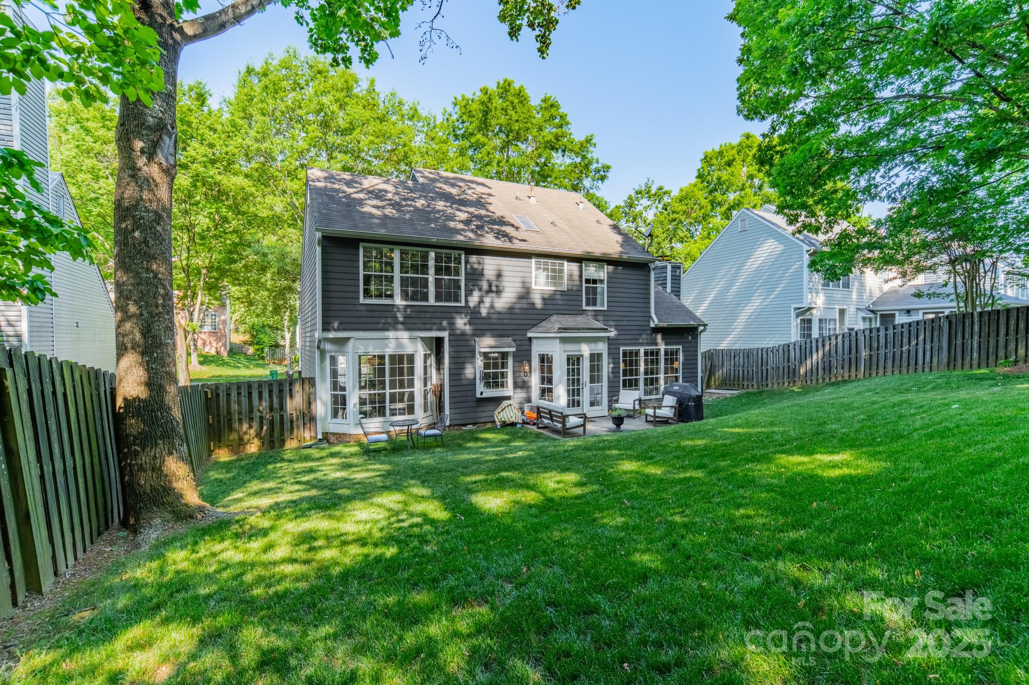 4201 Beauvista Drive