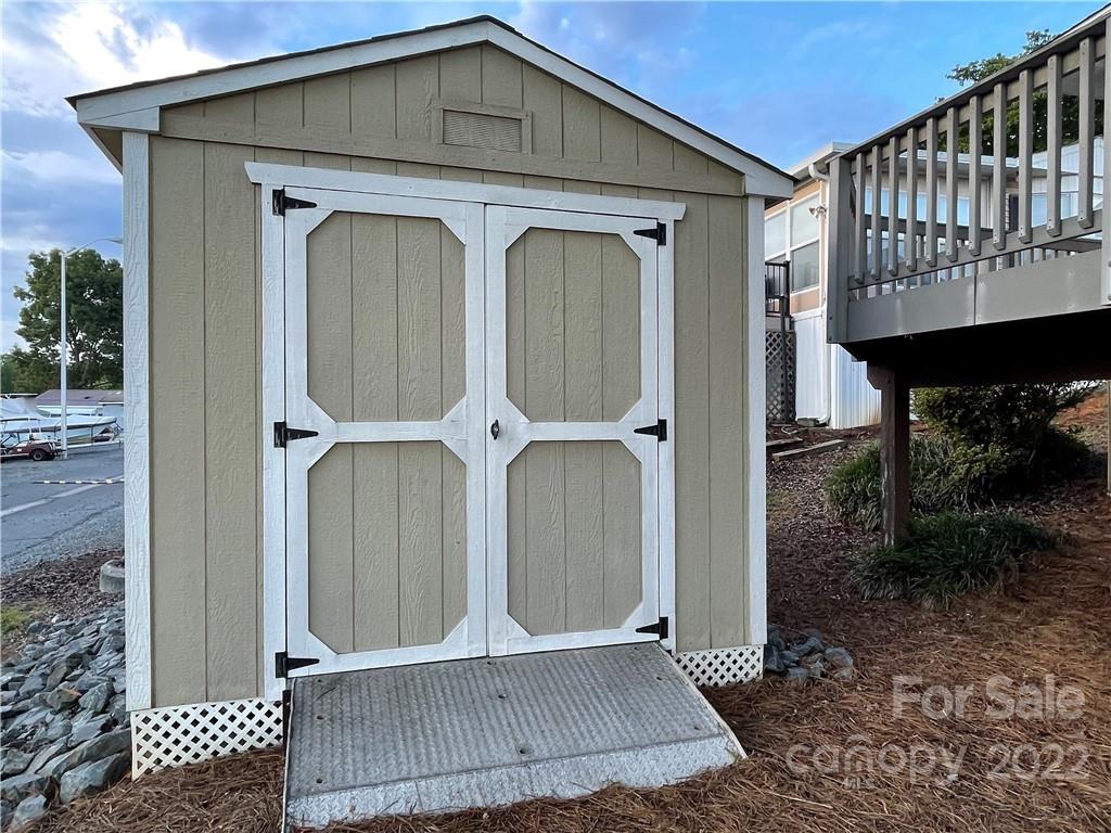 Badin Shores Resort - Residential