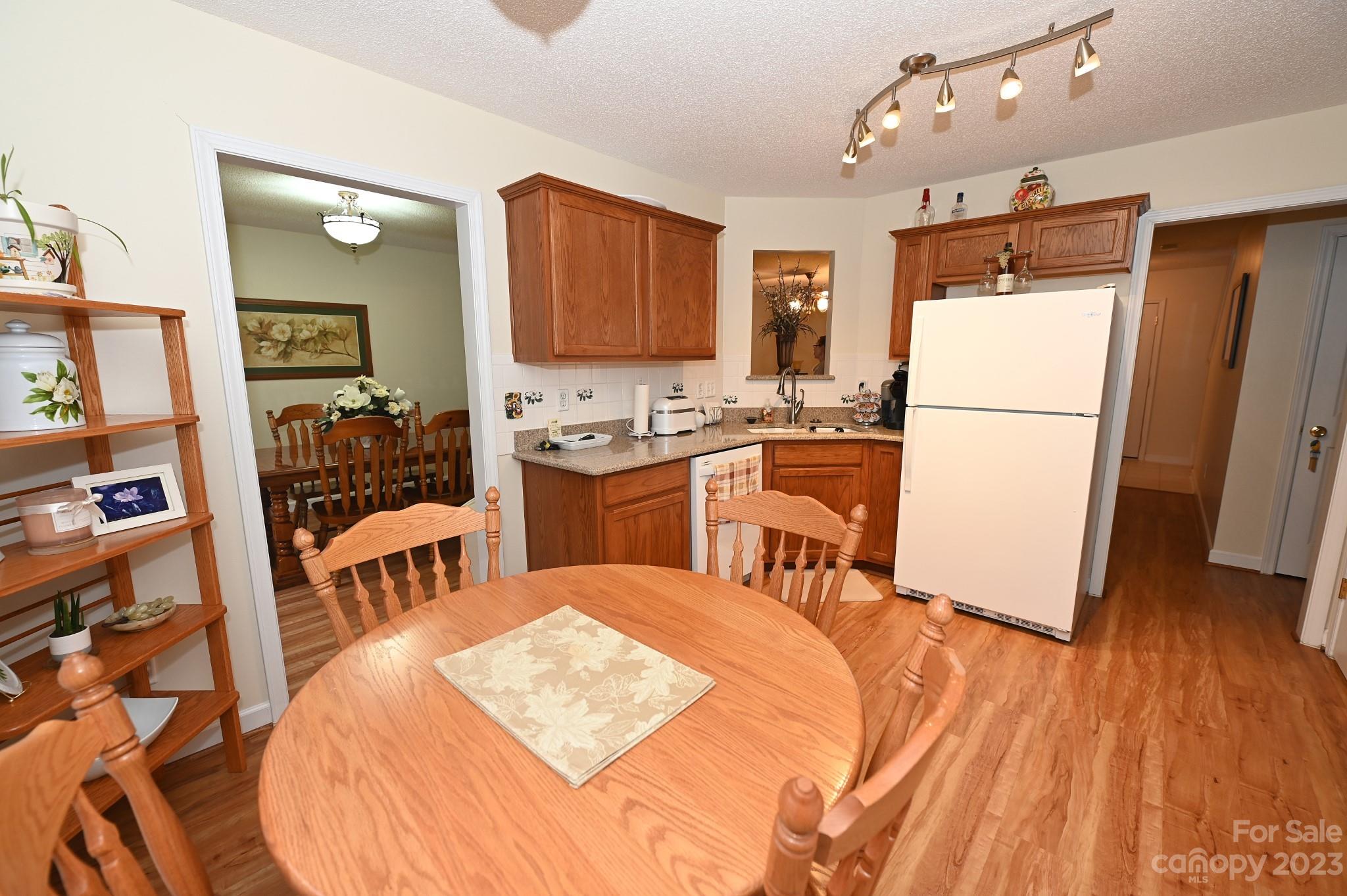 Windsong Village - Residential