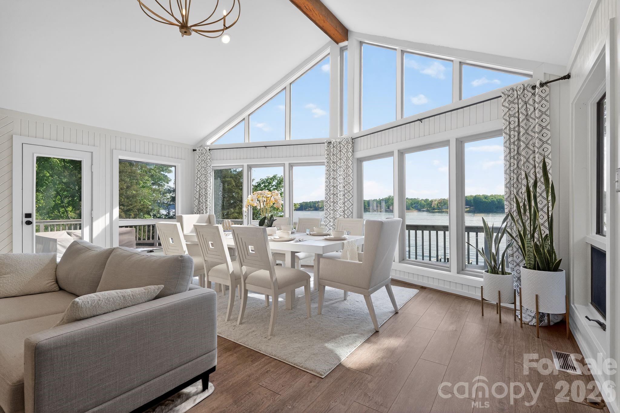 Island Point - Residential