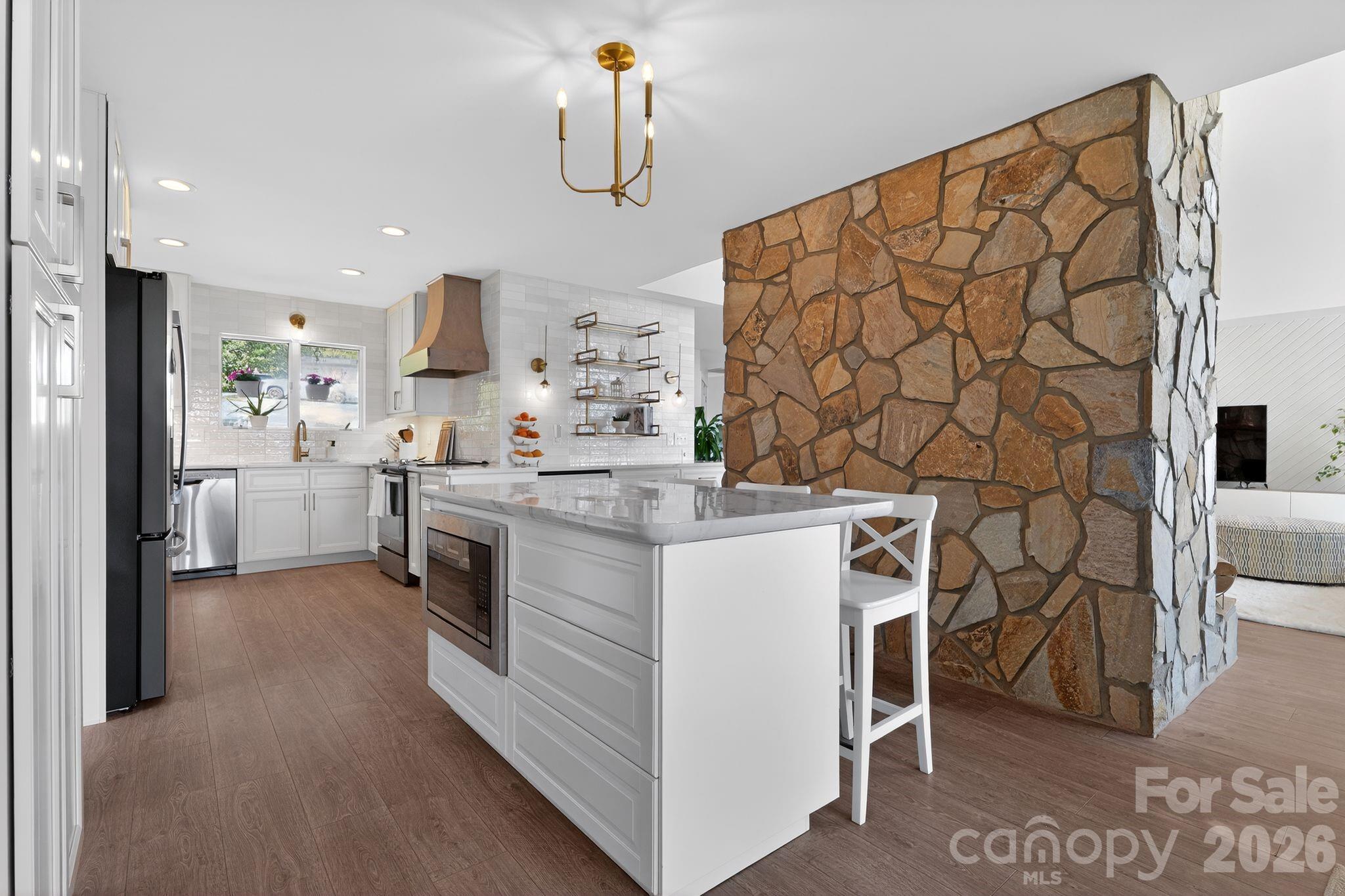 Island Point - Residential