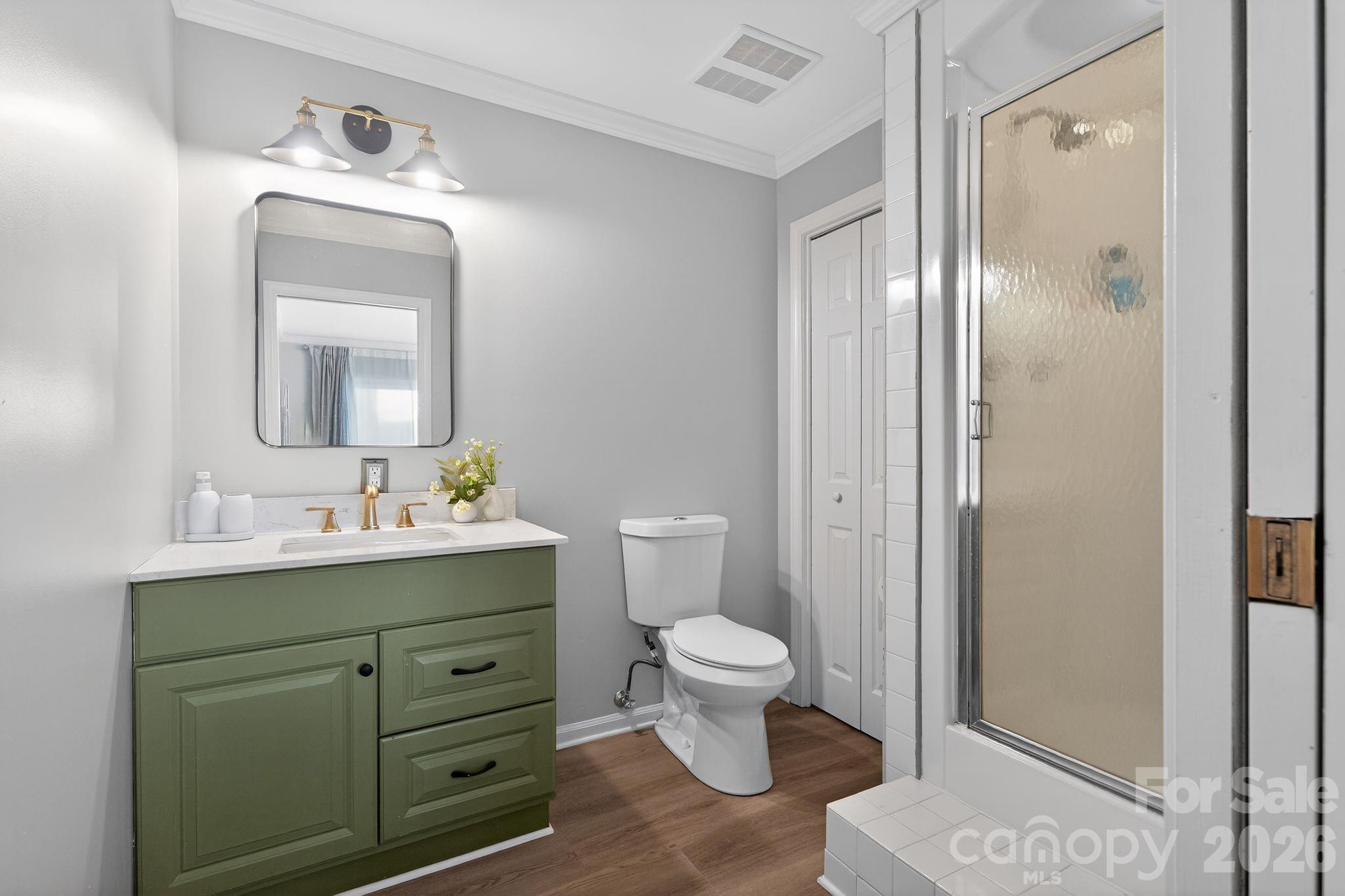 Island Point - Residential