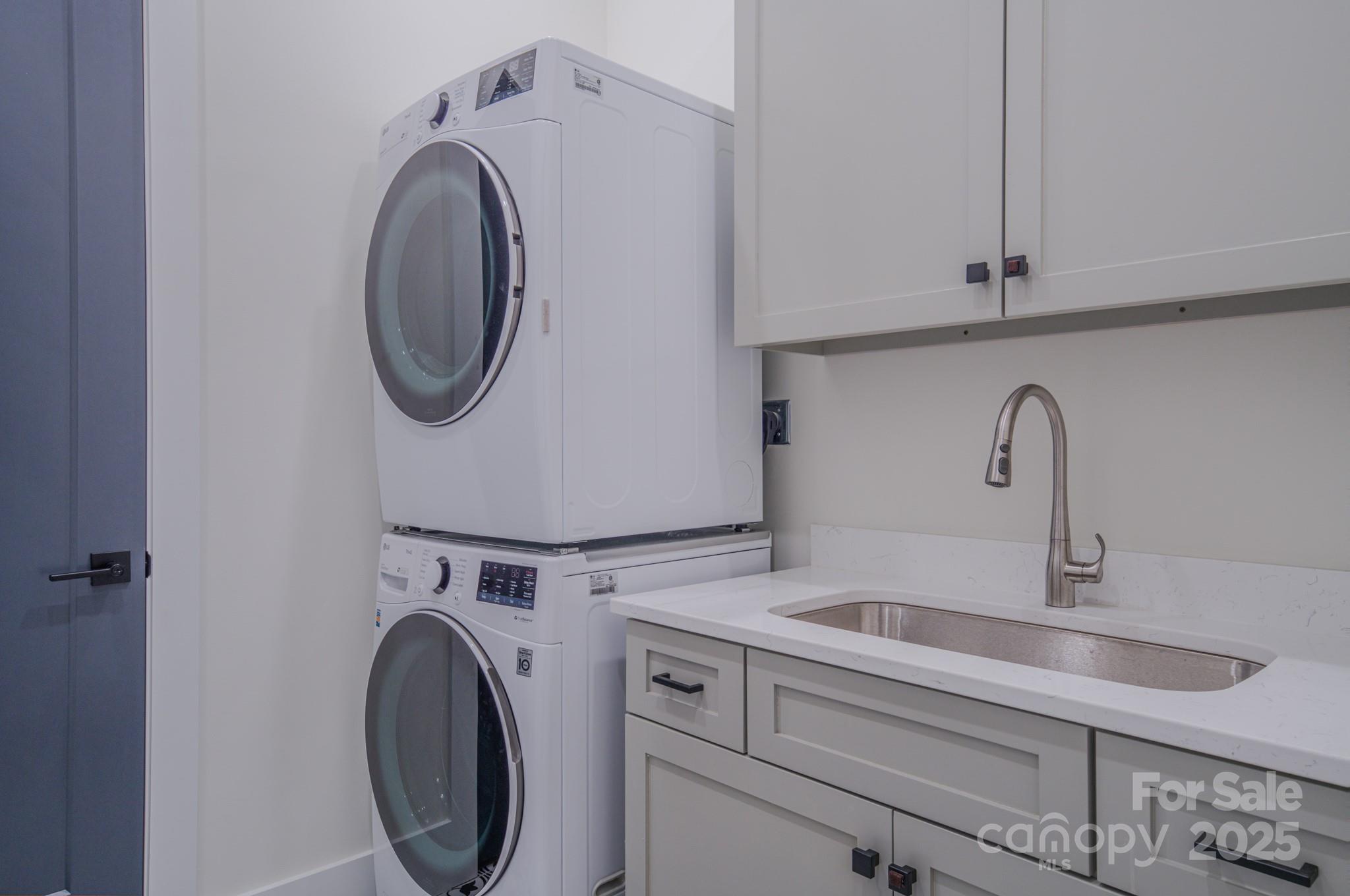 The Peninsula at Lake James - Residential