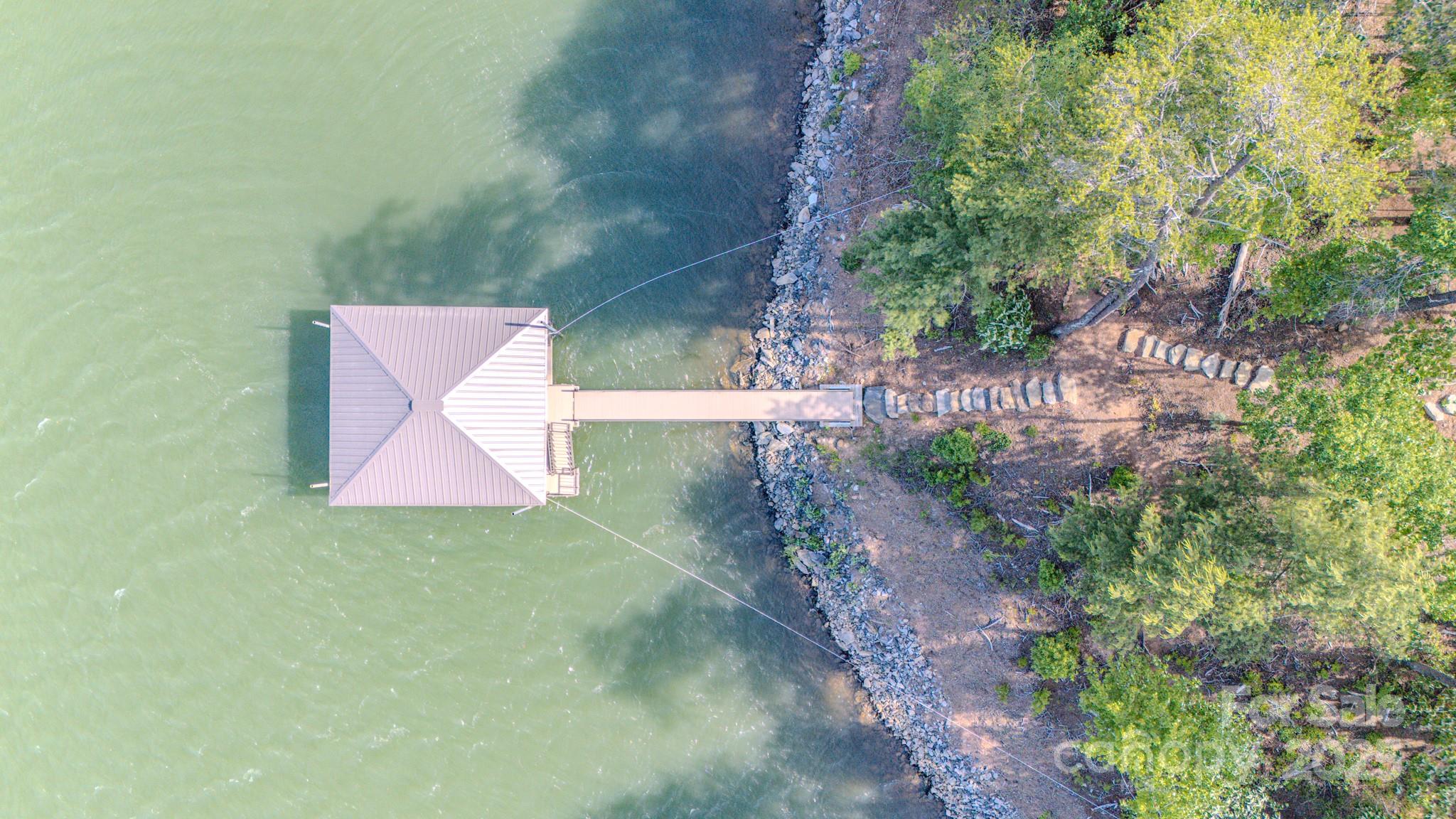 The Peninsula at Lake James - Residential