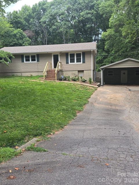 Photo of 152 Blue Ridge Road, State Road, NC 28676 (MLS # 4397721)