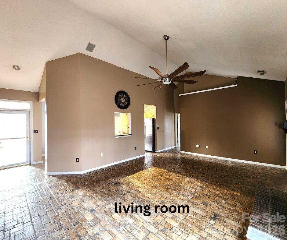 GrayRock Shoals - Residential