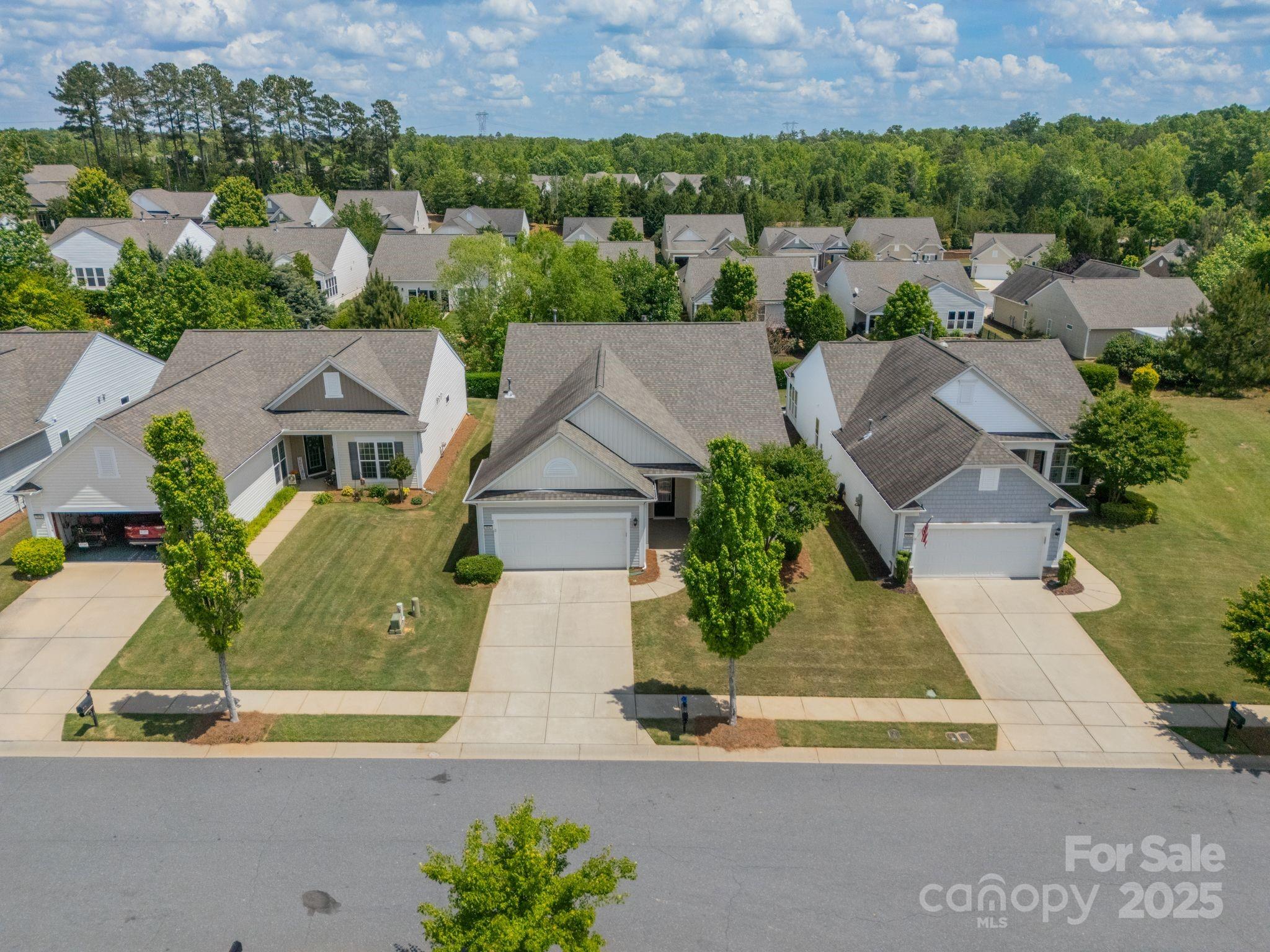 3043 Santee Court