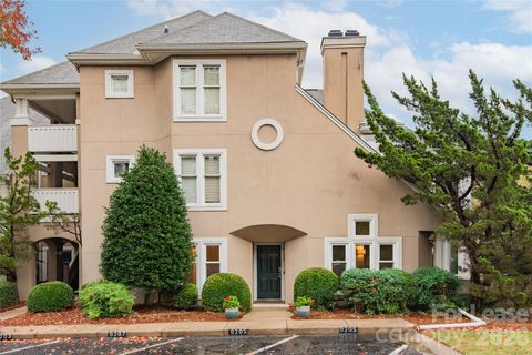 Photo of 9205 Ravenwing Drive, Charlotte, NC 28262 (MLS # 4358299)