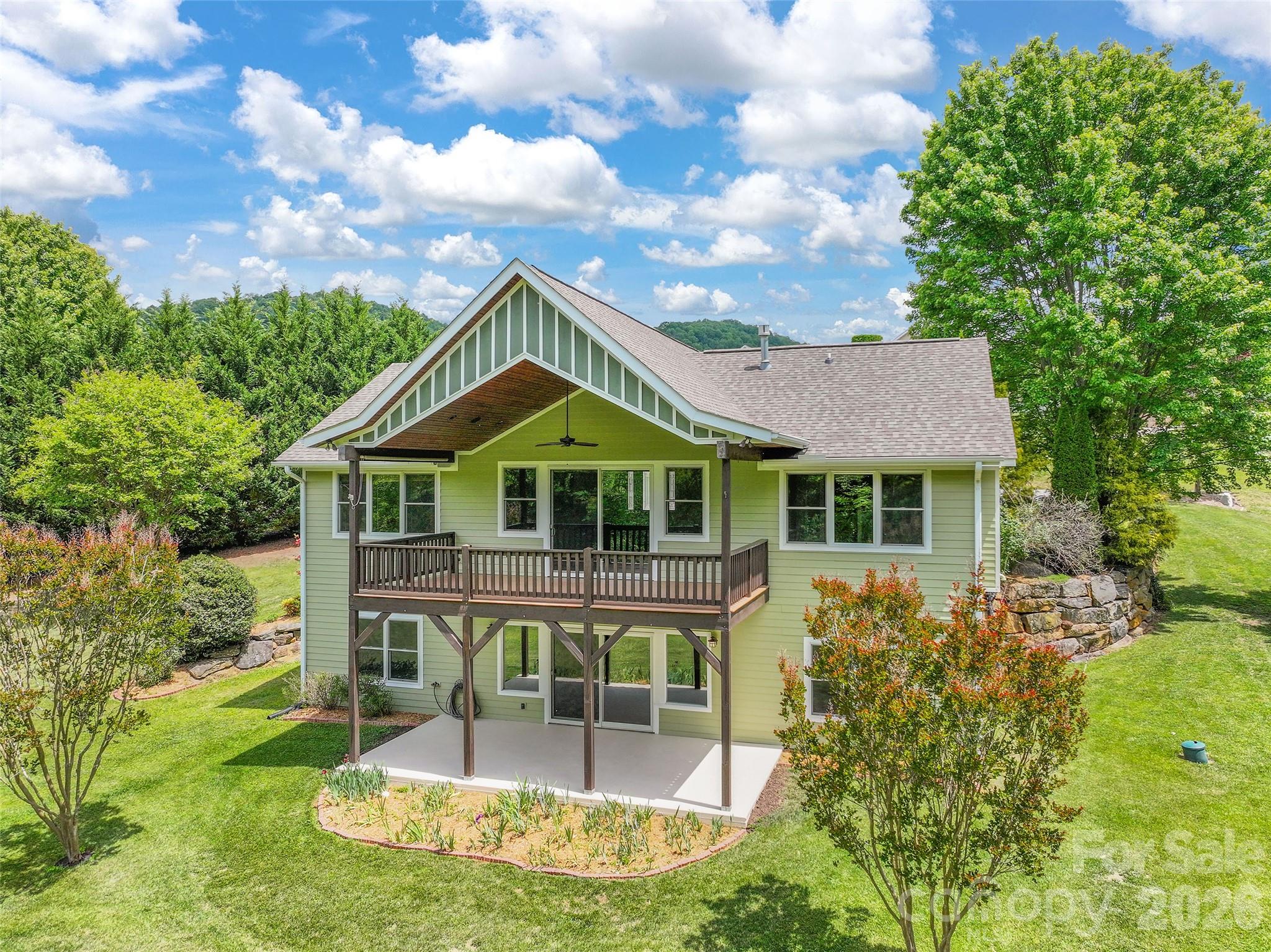 136 Mystic Way