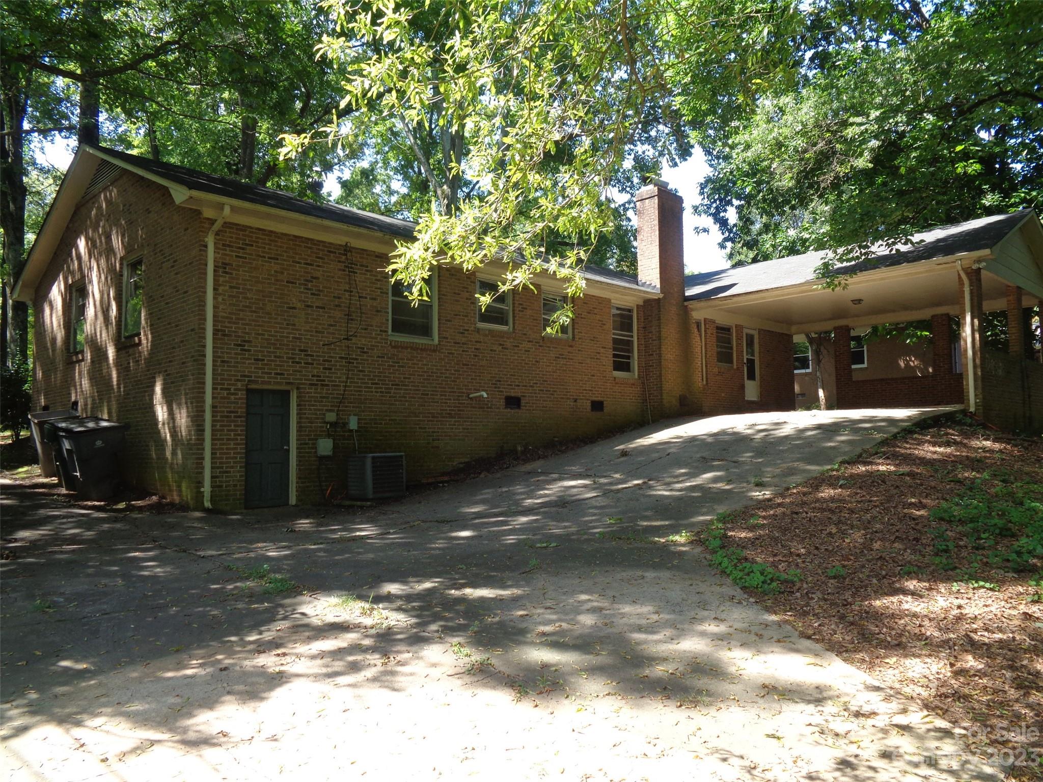 Sheffield Park - Residential