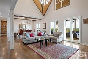 Hughes Creek Preserve - Residential