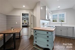 Hughes Creek Preserve - Residential