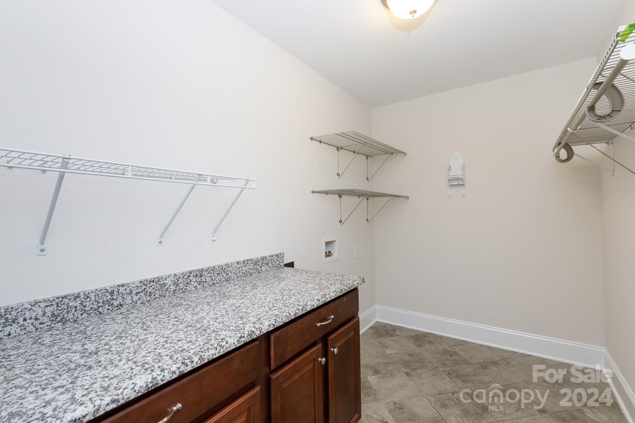 Beacon Knoll Villas - Residential