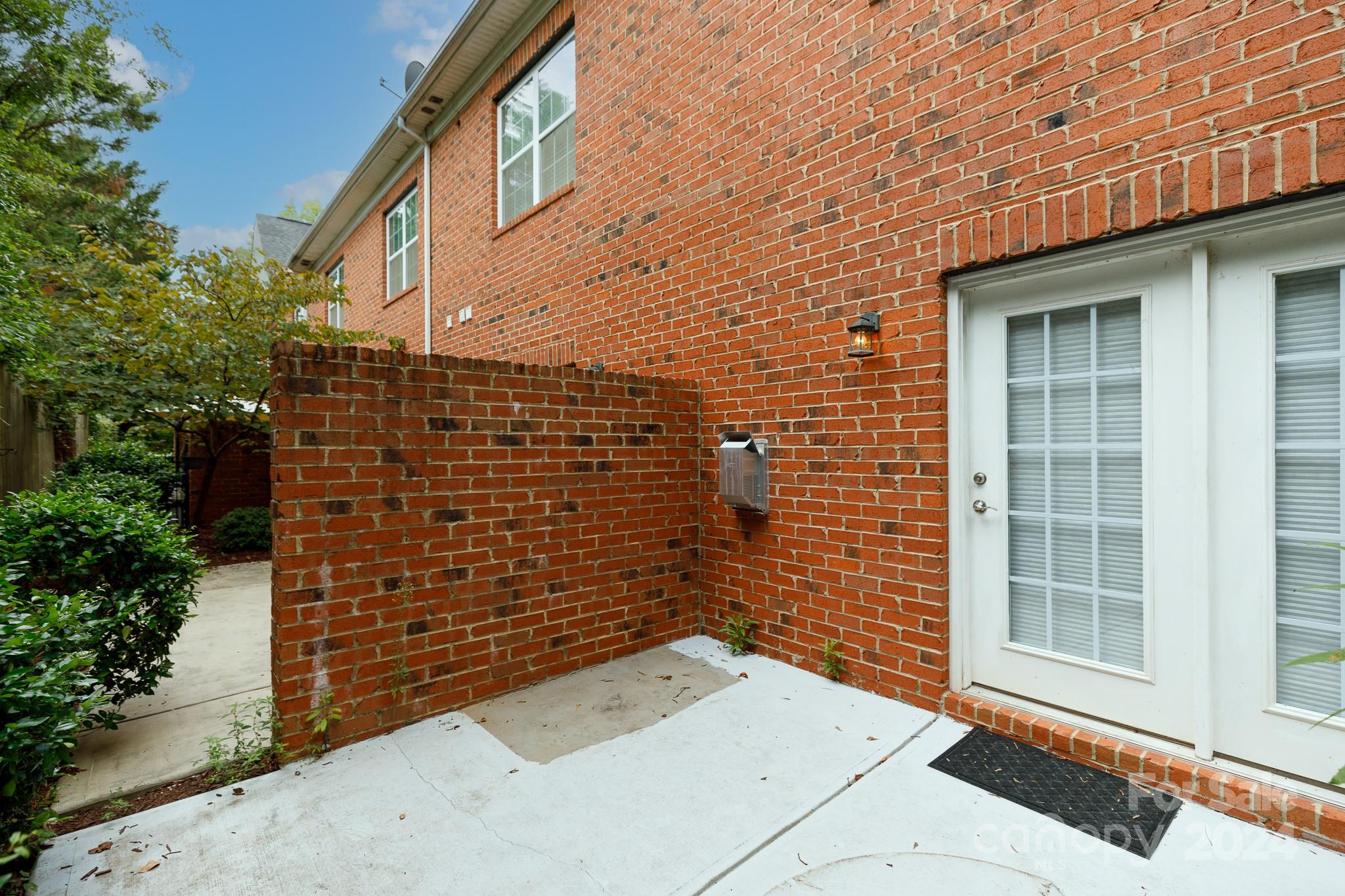 Beacon Knoll Villas - Residential